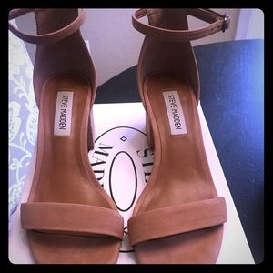 Steve Madden Irenee Sandal